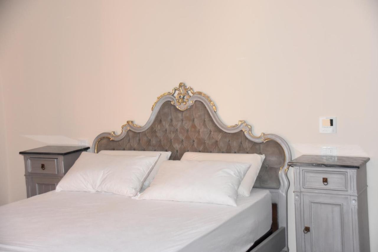 Le Dame Manfrede Hotel Фаенца Екстериор снимка